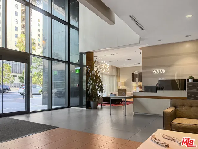 1234 Wilshire Boulevard 526, Los Angeles, California 90017