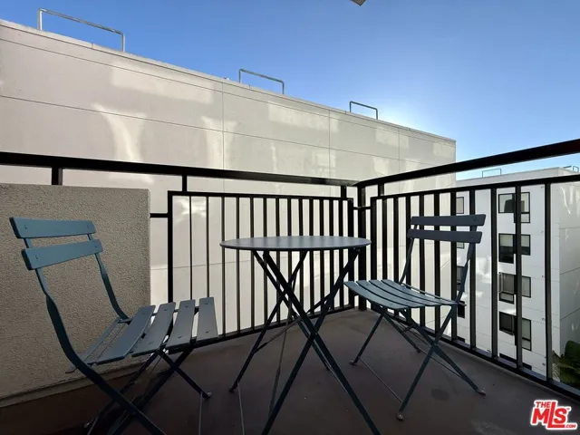 1234 Wilshire Boulevard 526, Los Angeles, California 90017