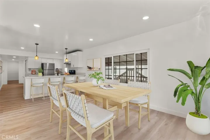Beautifully Staged Living room 15621 Beach Blvd Space 108, Westminster. Staged photo