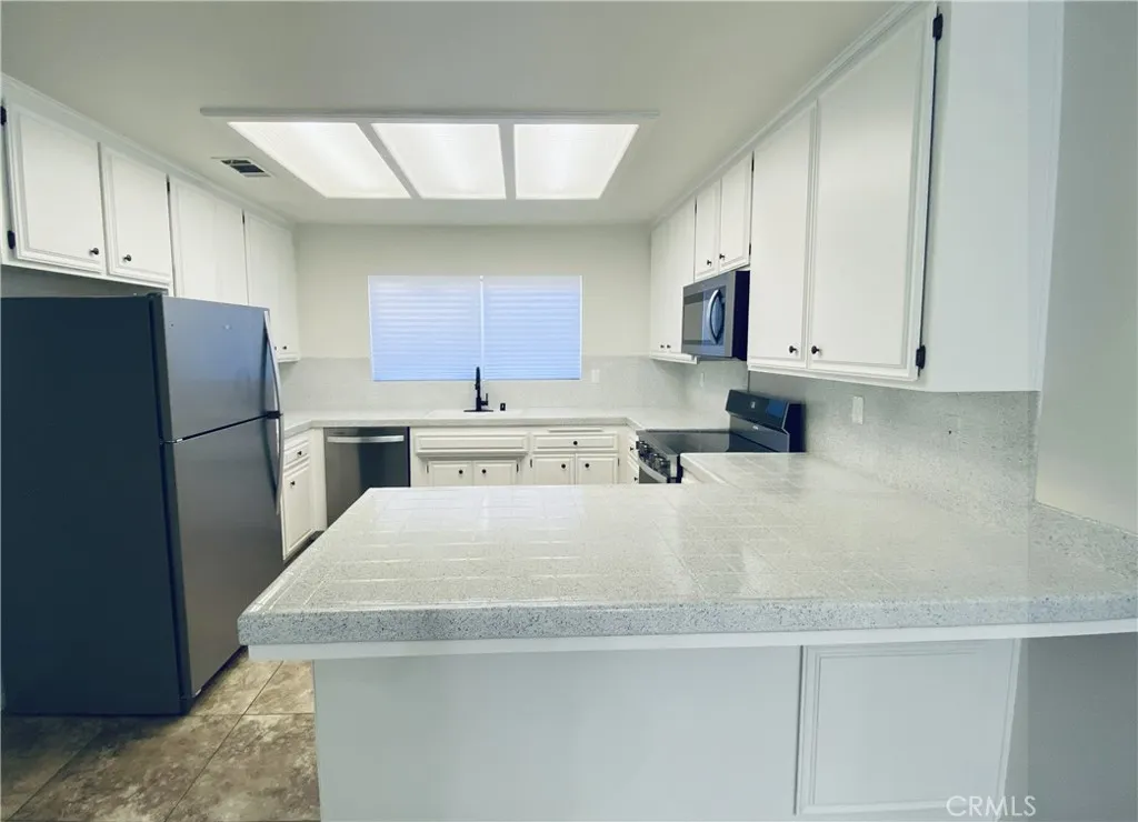 2864 Lynae Way, Hemet, California 92545 home-pic-8