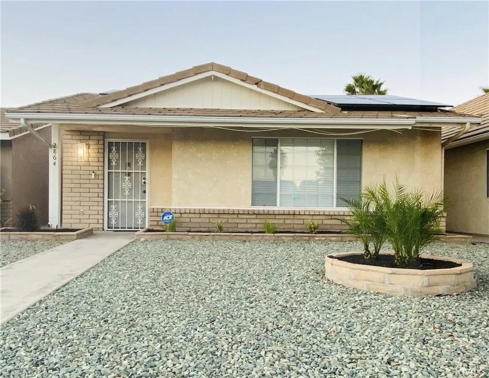 2864 Lynae Way, Hemet, California 92545 home-pic-1