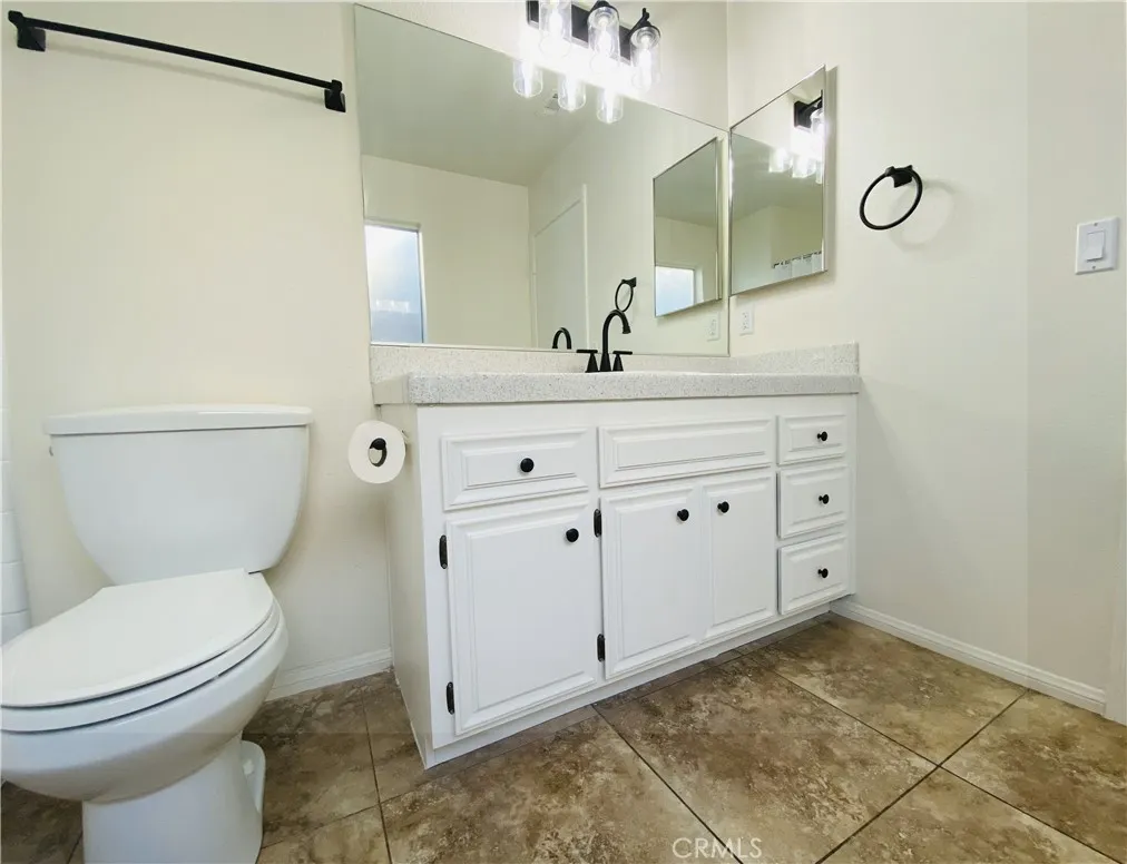 2864 Lynae Way, Hemet, California 92545 home-pic-23