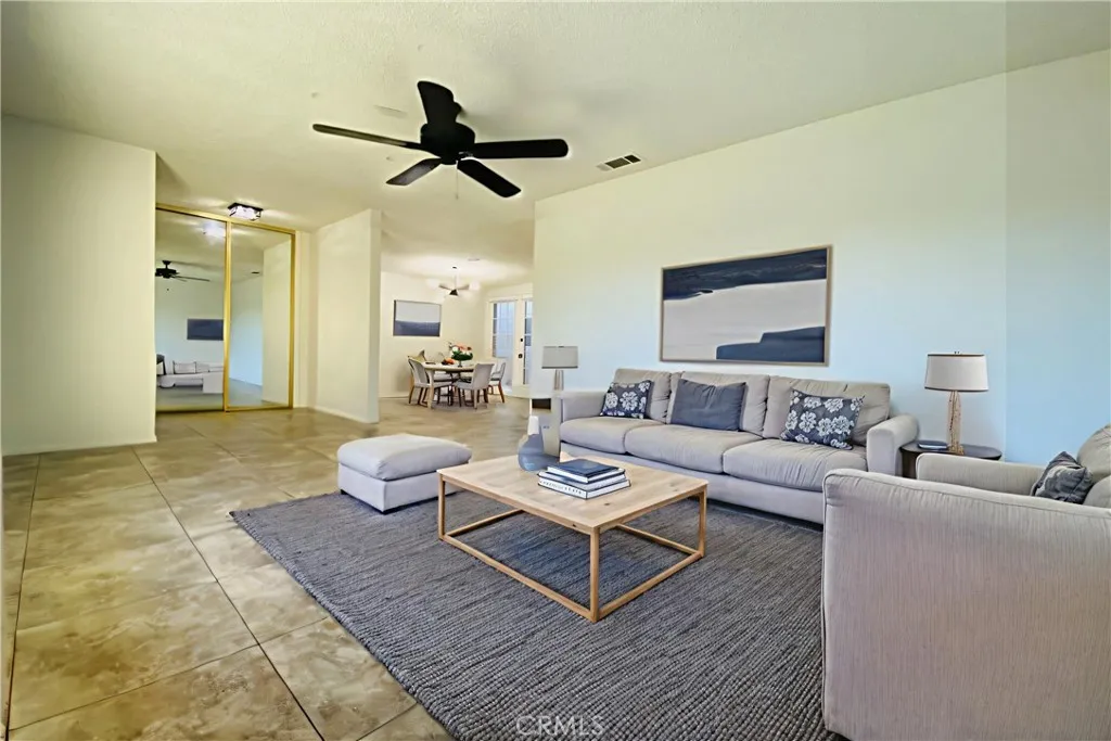 2864 Lynae Way, Hemet, California 92545 home-pic-6
