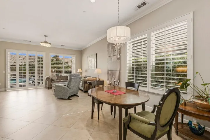 15-web-or-mls-2H8A0566