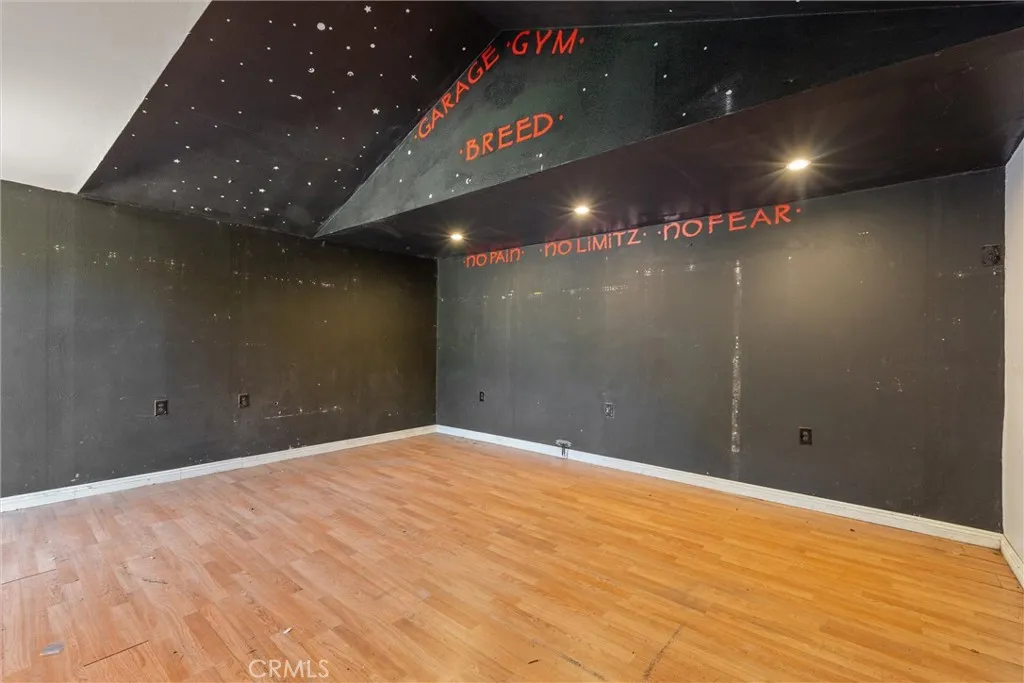 5210 Pacific Ave, Long Beach, California 90805 home-pic-11