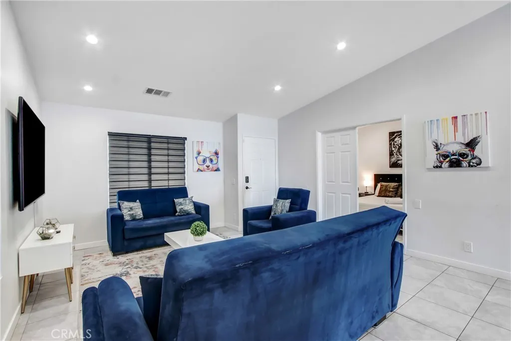 43175 Avenida Estrella, Indio, California 92203 home-pic-4