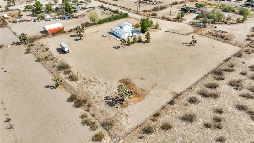 13528 Center Lane, Phelan, California 92371