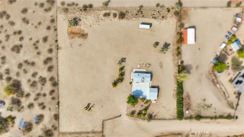 13528 Center Lane, Phelan, California 92371