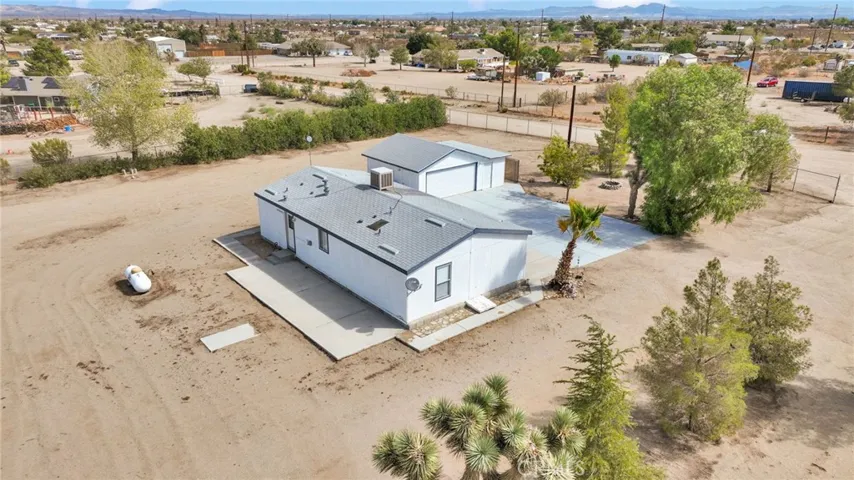 13528 Center Lane, Phelan, California 92371