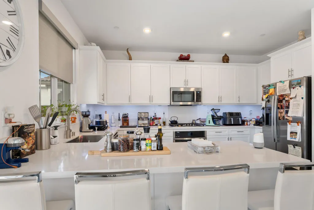 35515 Bains Avenue, Palm Desert, California 92211 home-pic-8