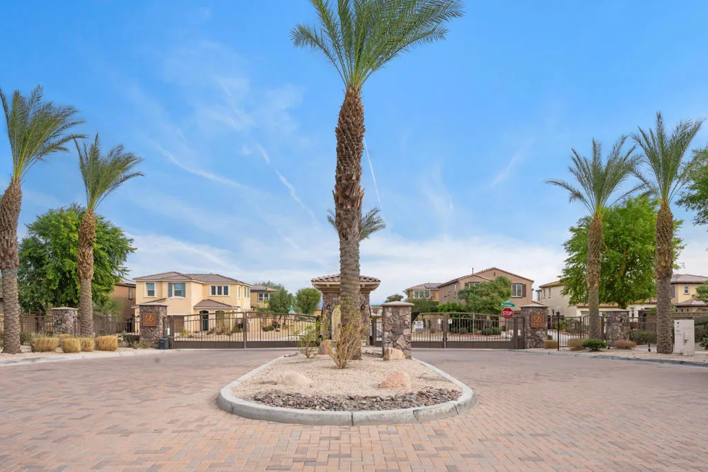 35515 Bains Avenue, Palm Desert, California 92211 home-pic-36
