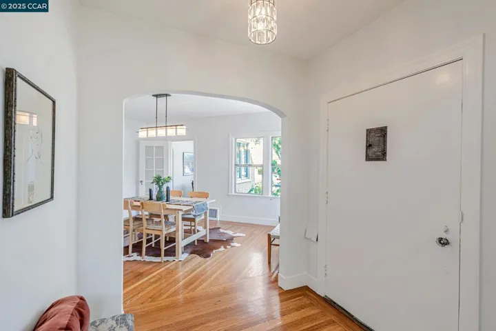 3114 Thompson Ave, Alameda, California 94501