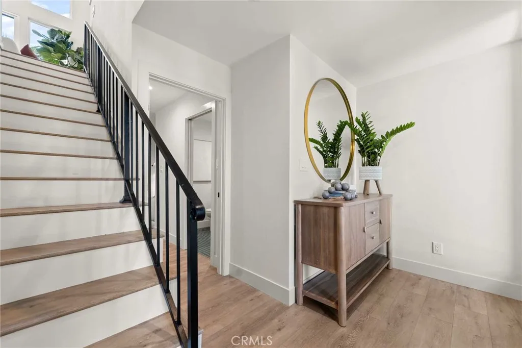 11916 Idaho Avenue, Los Angeles, California 90025 home-pic-33