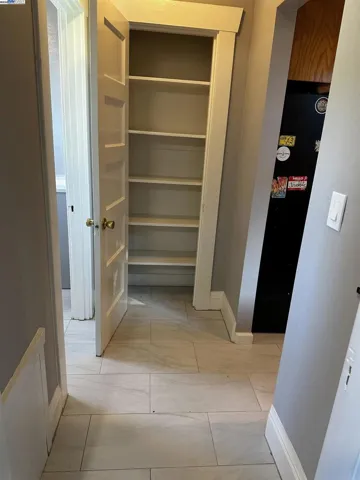 3253 Lynde, Oakland, California 94601