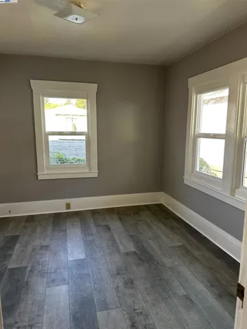 3253 Lynde, Oakland, California 94601