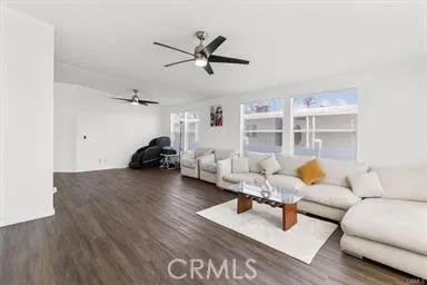 9080 Bloomfield Avenue 11, Cypress, California 90630