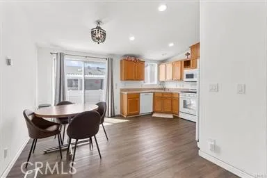 9080 Bloomfield Avenue 11, Cypress, California 90630