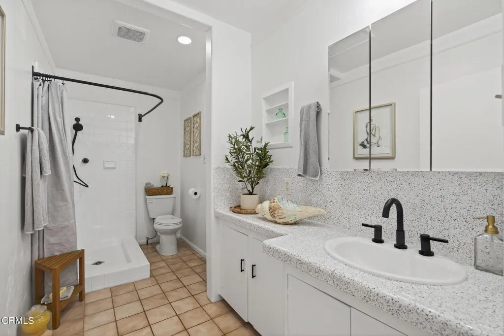 1182 Lake Avenue, Ojai, California 93023 home-pic-28