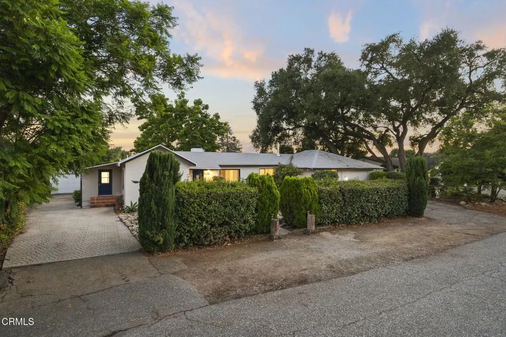 1182 Lake Avenue, Ojai, California 93023 home-pic-1