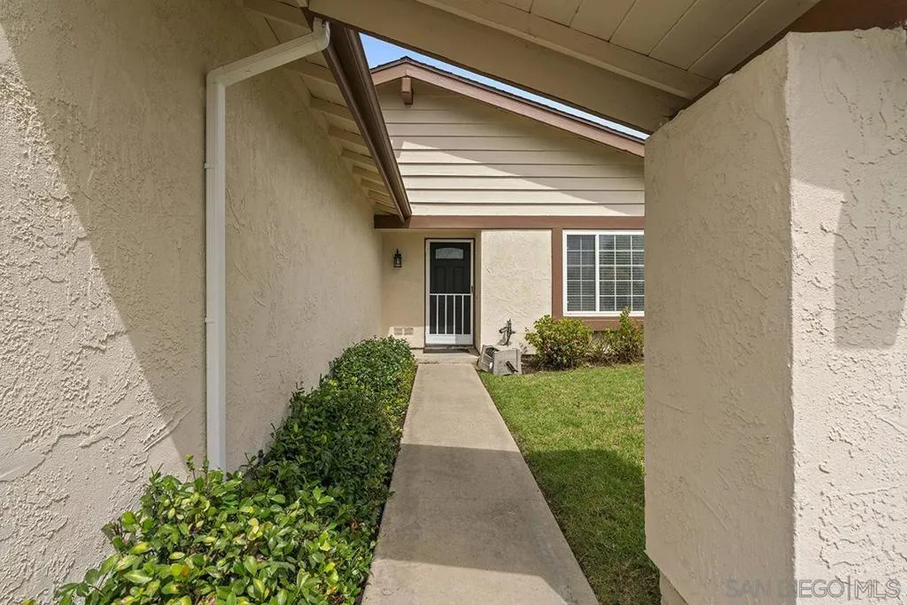 , San Diego, California 92126 home-pic-3