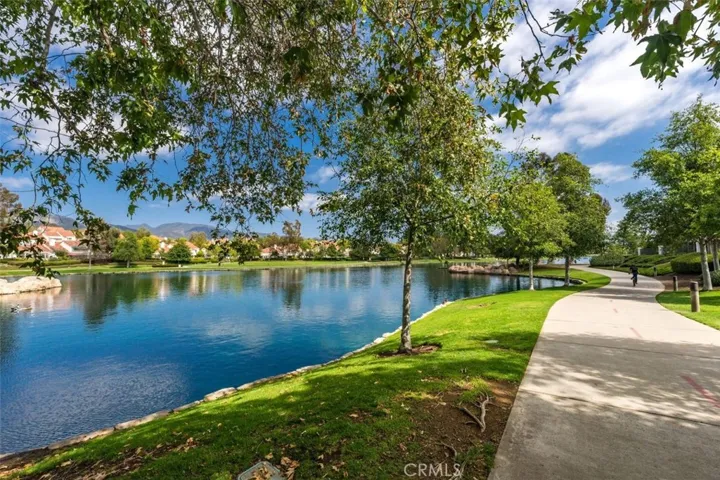 2 Via Bandada, Rancho Santa Margarita, California 92688