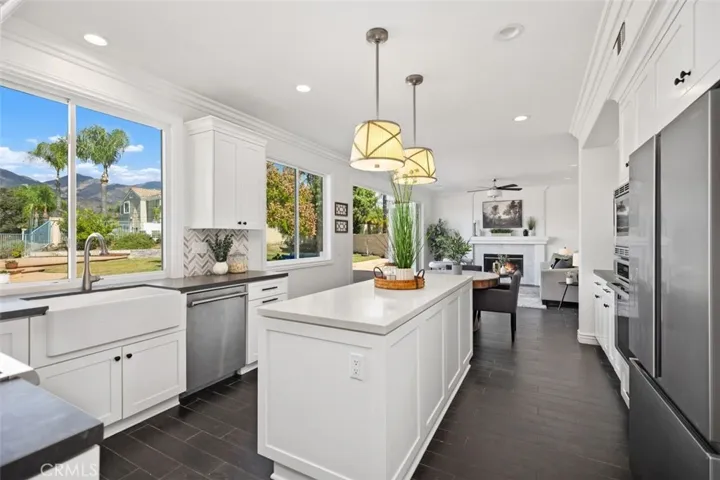 2 Via Bandada, Rancho Santa Margarita, California 92688