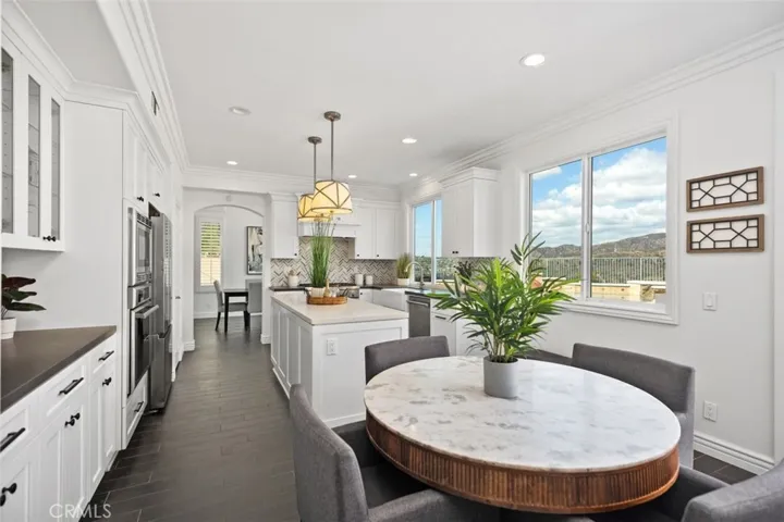 2 Via Bandada, Rancho Santa Margarita, California 92688