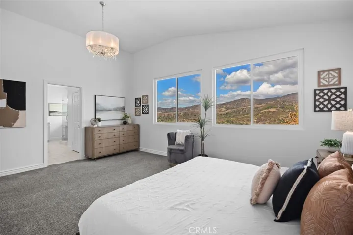 2 Via Bandada, Rancho Santa Margarita, California 92688