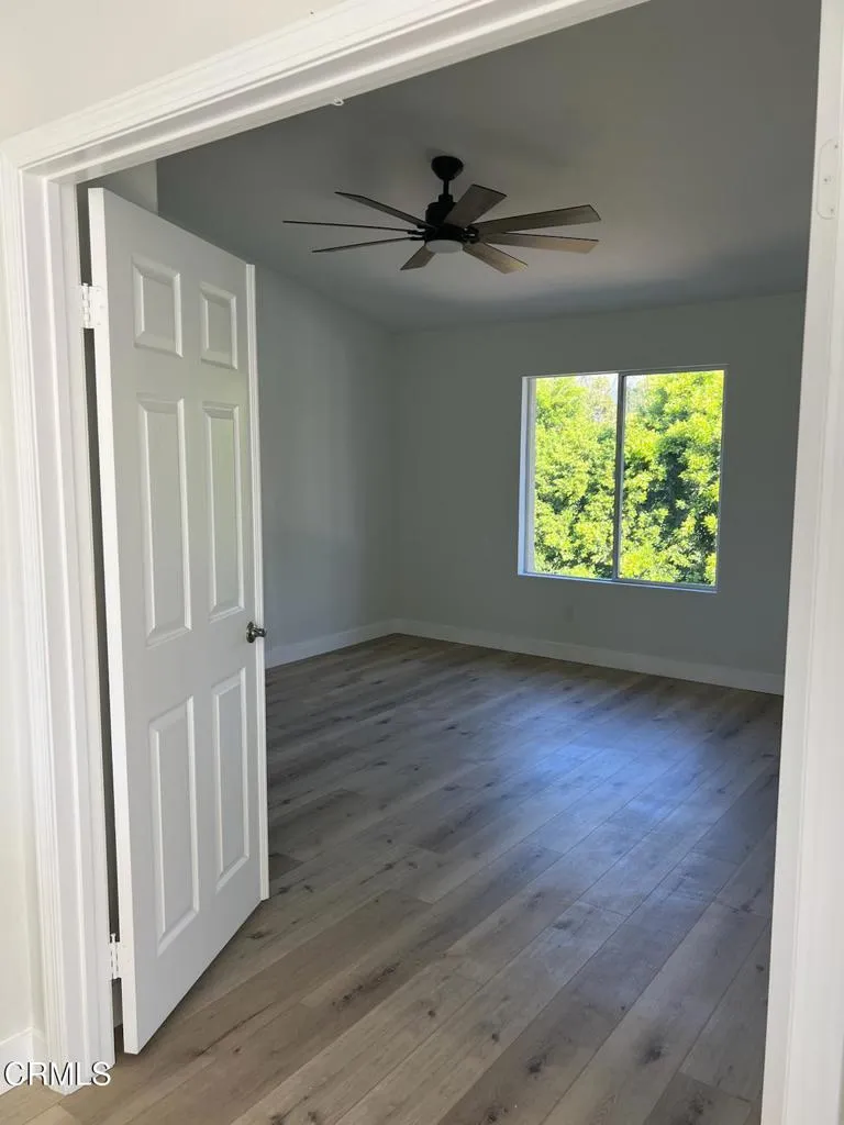 863 Santa Fe Street, Fillmore, California 93015 home-pic-6