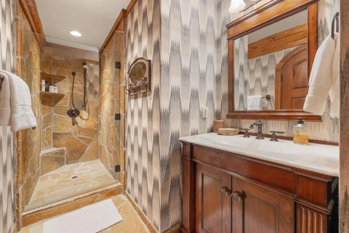 106-web-or-mls-AM4A3704