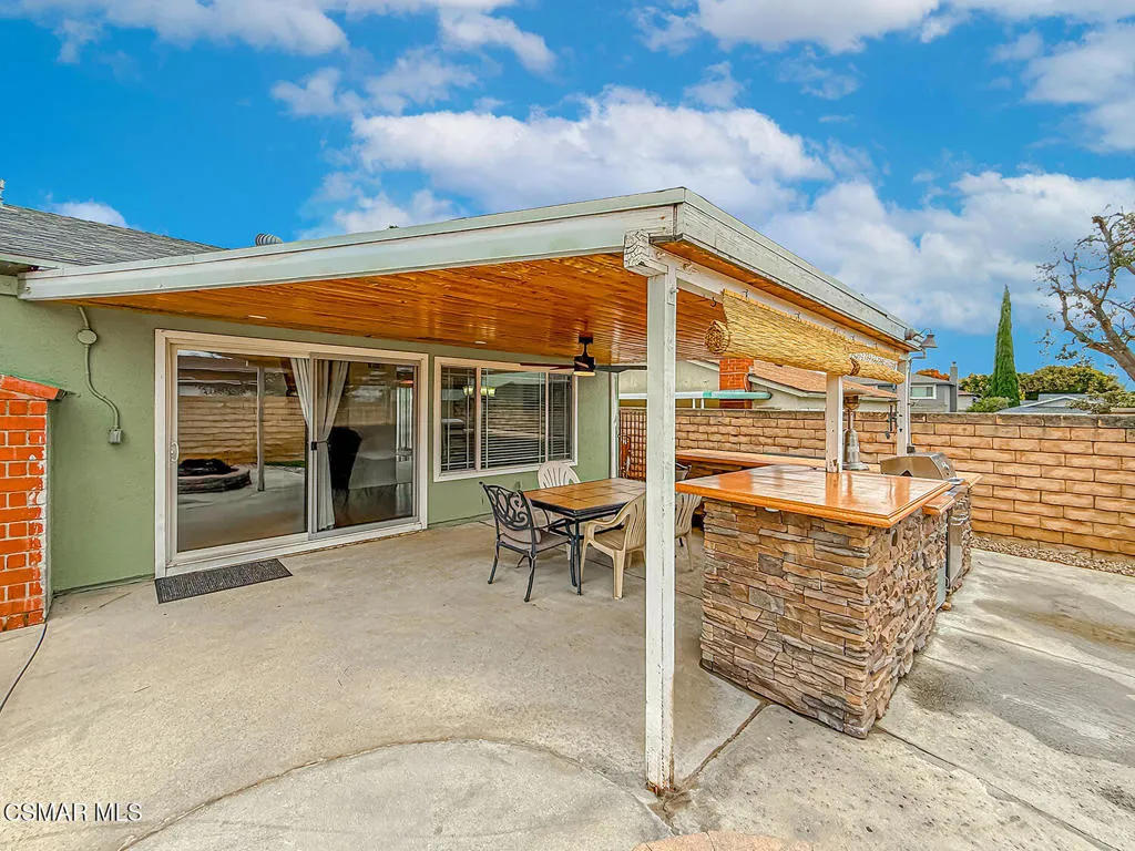 2439 N Lita Place, Simi Valley, California 93063 home-pic-31