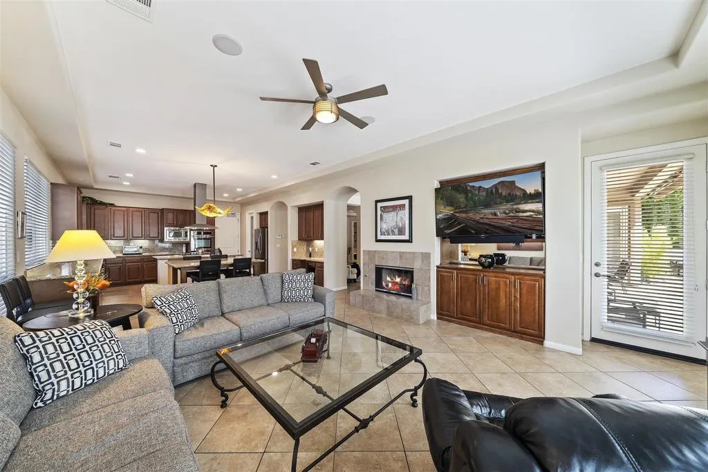 81673 Hidden Links Drive, La Quinta, California 92253 home-pic-33