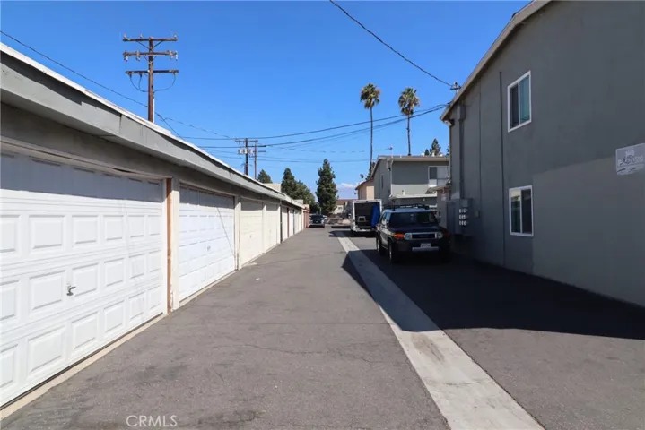 2221 2227 E Westport, Anaheim, California 92806