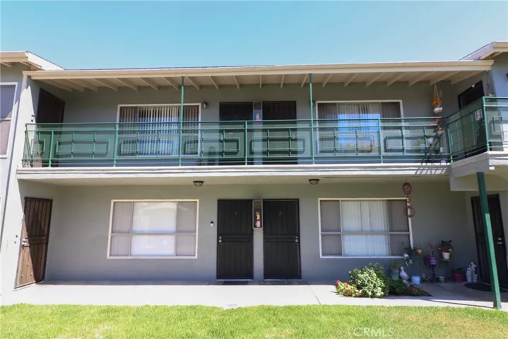 2221 2227 E Westport, Anaheim, California 92806