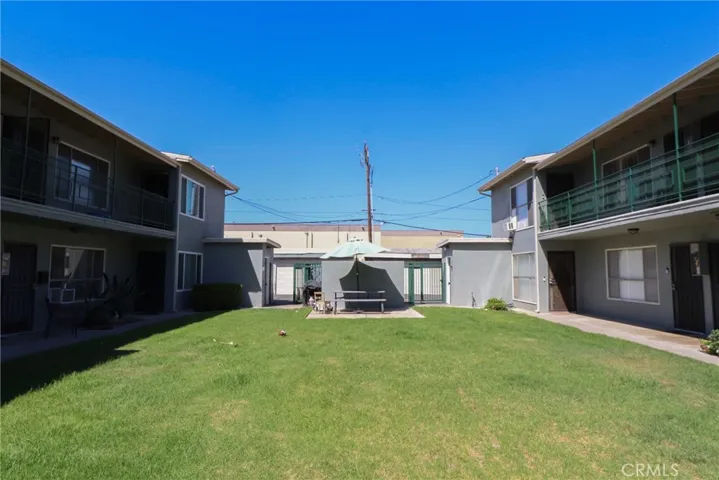 2221 2227 E Westport, Anaheim, California 92806