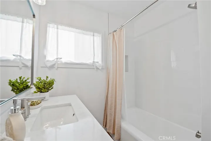 4261 Ostrom Avenue, Lakewood, California 90713