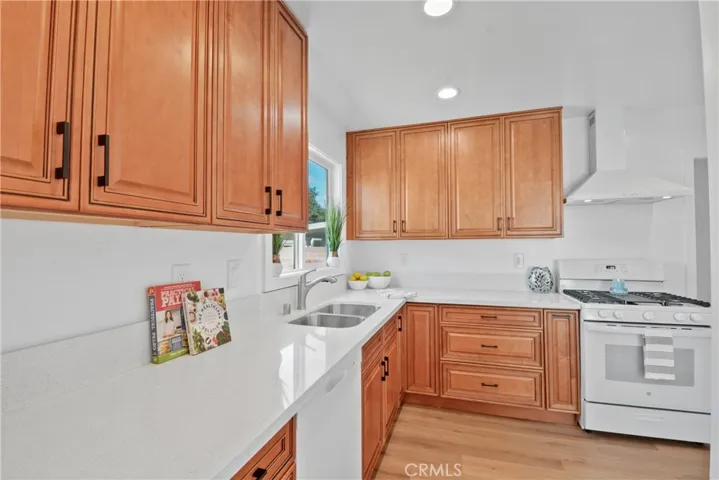 4261 Ostrom Avenue, Lakewood, California 90713
