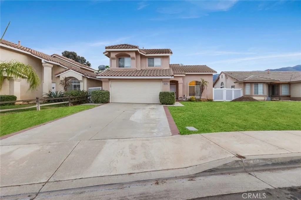 13021 Broken Bit Circle, Corona, California 92883 home-pic-1