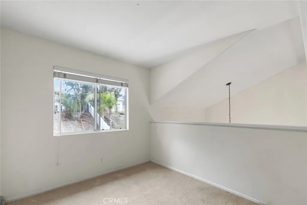 13021 Broken Bit Circle, Corona, California 92883 home-pic-11
