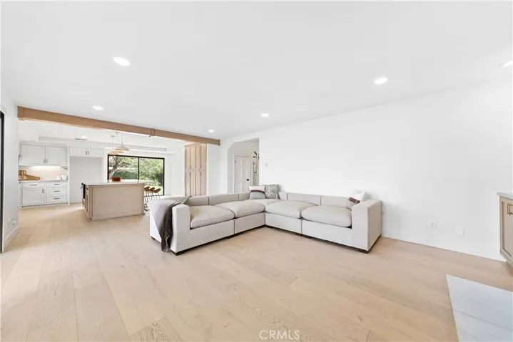 2207 Inverness Court, Oxnard, California 93036