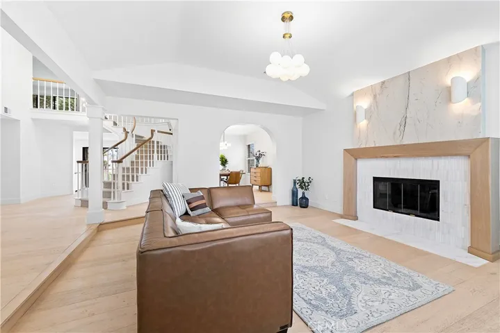 2207 Inverness Court, Oxnard, California 93036