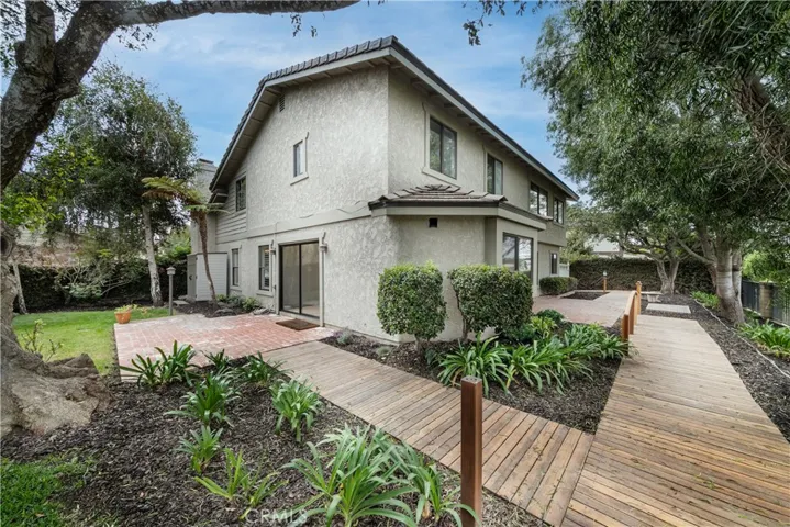 2207 Inverness Court, Oxnard, California 93036