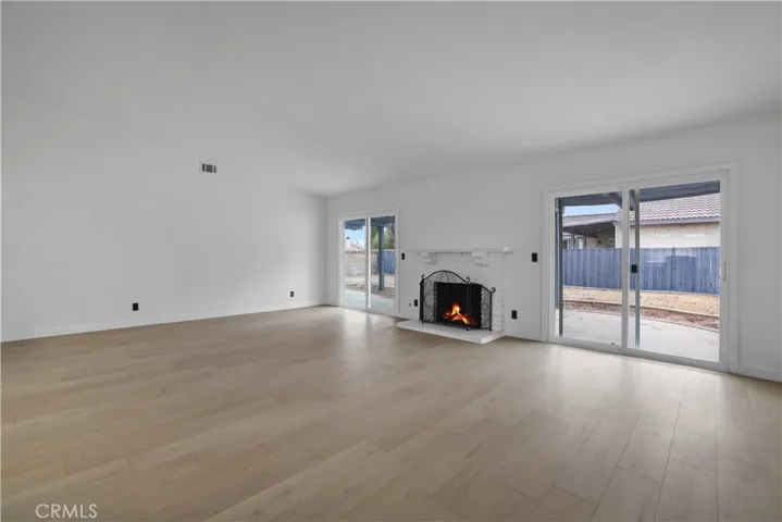 12935 Briarcliff Drive, Victorville, California 92395