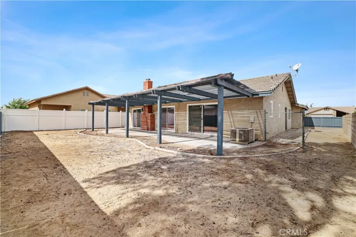 12935 Briarcliff Drive, Victorville, California 92395