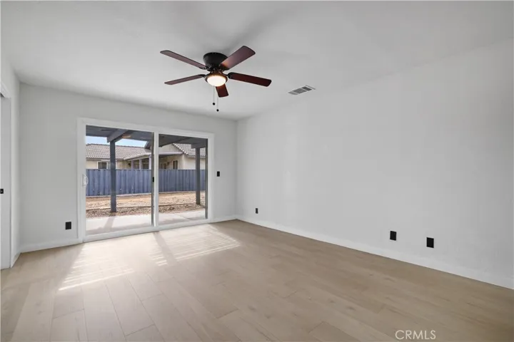 12935 Briarcliff Drive, Victorville, California 92395