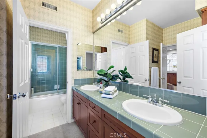 22 Wild Rose Place, Aliso Viejo, California 92656