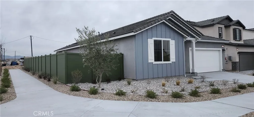 6316 Bassets Street, Hesperia, California 92345 home-pic-2