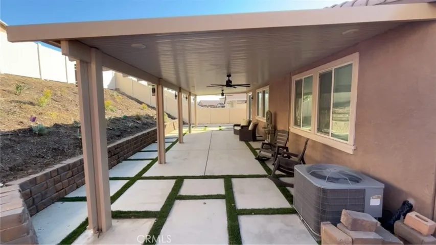 7863 Portofino Street, Highland, California 92346