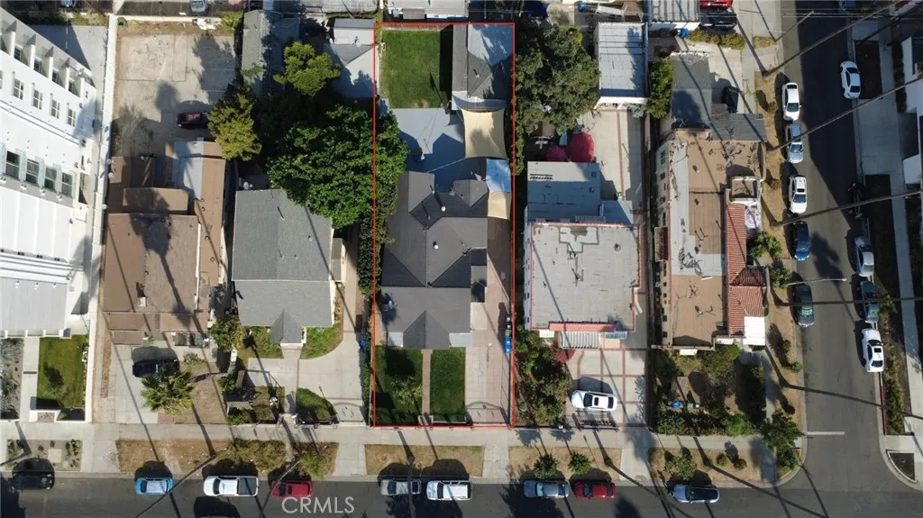 210 N Berendo Street, Los Angeles, California 90004 home-pic-0