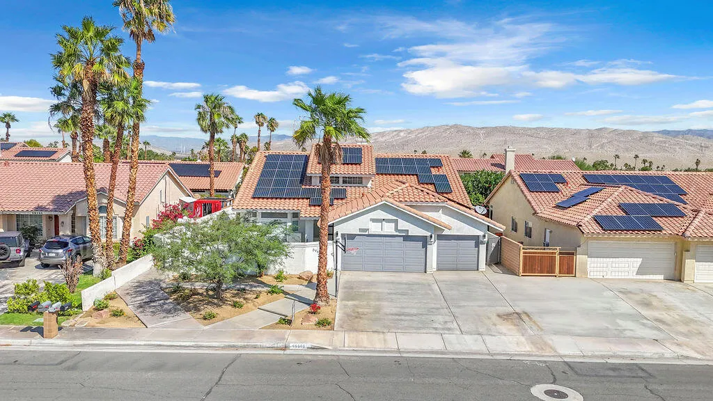 69800 Mccallum Way, Cathedral City, California 92234 home-pic-1